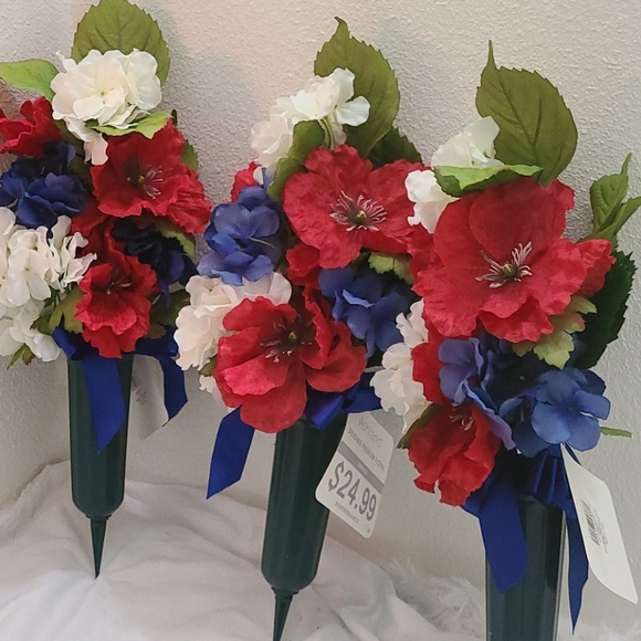 3 Available Spring Flower Yard Decoration - Picture 6 of 6